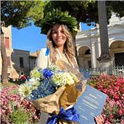 Laureata in giurisprudenza presso l’università di Bologna, si rende disponibile per lezioni private di diritto